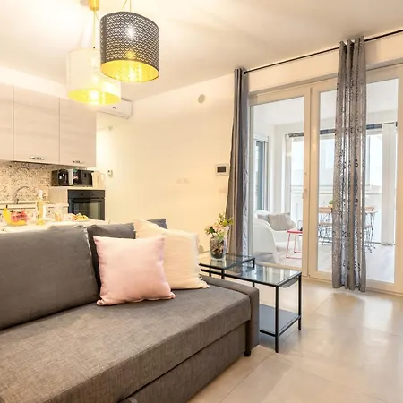 Relaxing Family 250m From & Free Garage Apartment Polignano a Mare