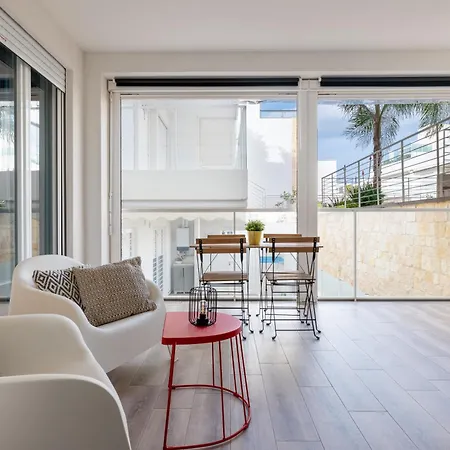 Apartment Relaxing Family 250m From & Free Garage *