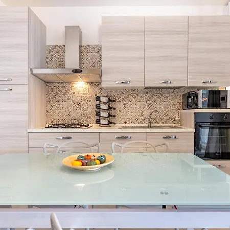 Relaxing Family 250m From & Free Garage Apartment Polignano a Mare
